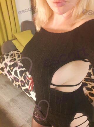 -Seksowna kotka - escort Kraków