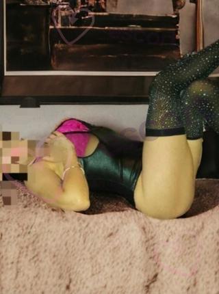 Drobniutka blondyneczka - escort Wrocław