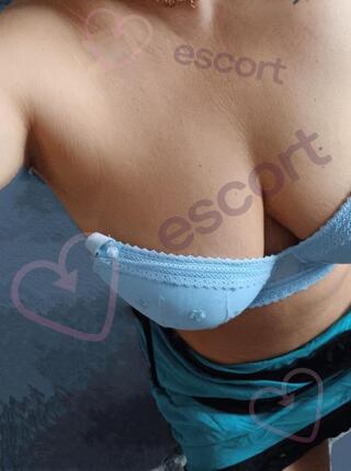Szczupła,sexi.Lubię minetkę.Lodziik do końca,pelna godz.200zl. - escort Świebodzin