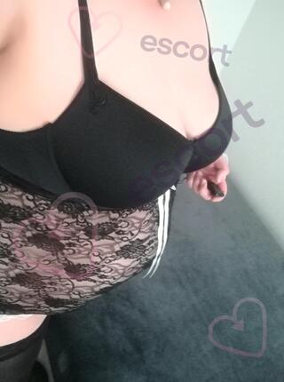 Gorące usta - escort Rzeszów