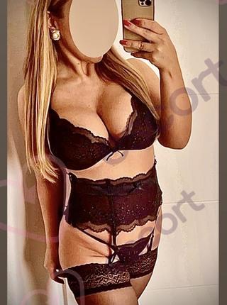 Julia - escort Warszawa