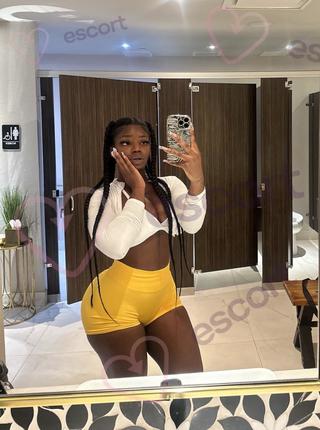 Loly - escort Deauville