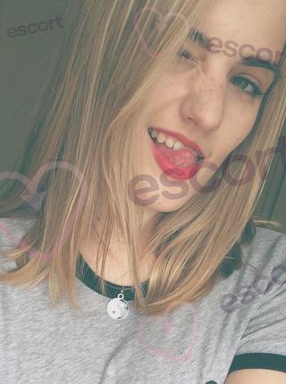 Amandine - escort Paryż