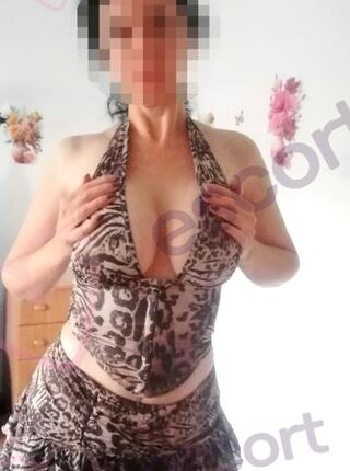 Pon jestem 150  Śliczna buzia i biust Emi zapraszam - escort Radomsko