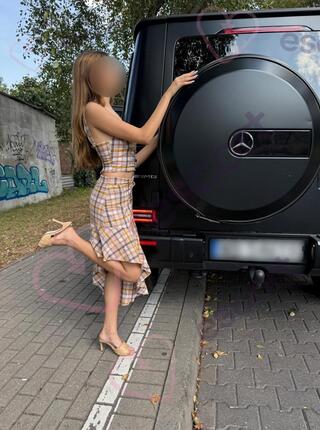Młodziutka - escort Warszawa