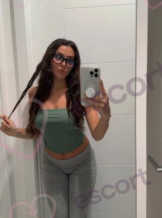 Jennifer - escort Darmstadt
