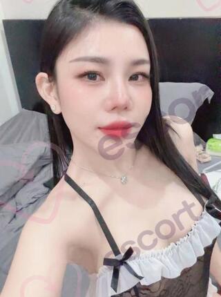 Maika - escort Warszawa