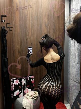 Emeline - escort Berlin