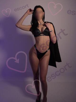-- Zuzka -- - escort Gdańsk