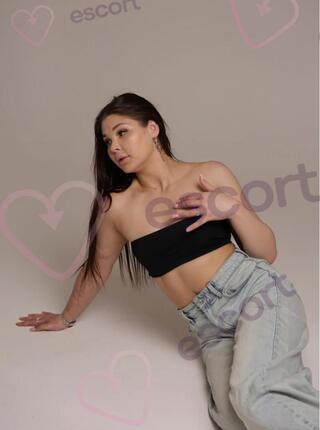 Polina 18 lat - escort Rzeszów