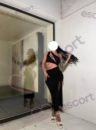 Yasmine - escort Berlin