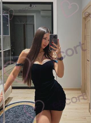 Sabrina Azjatka - escort Łódź