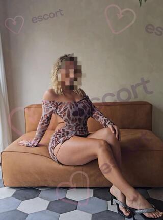 Marie Claire - escort Nuremberg