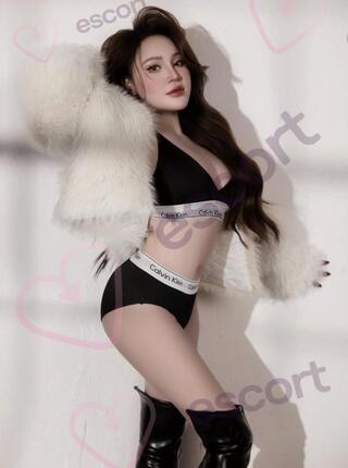 Anal Ayumi - escort Wrocław
