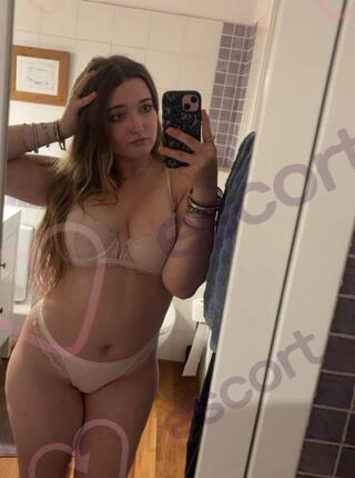 SexKamerki 24/7 Amelcia - escort 