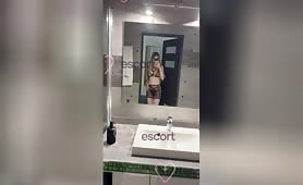 Mila Duży biust